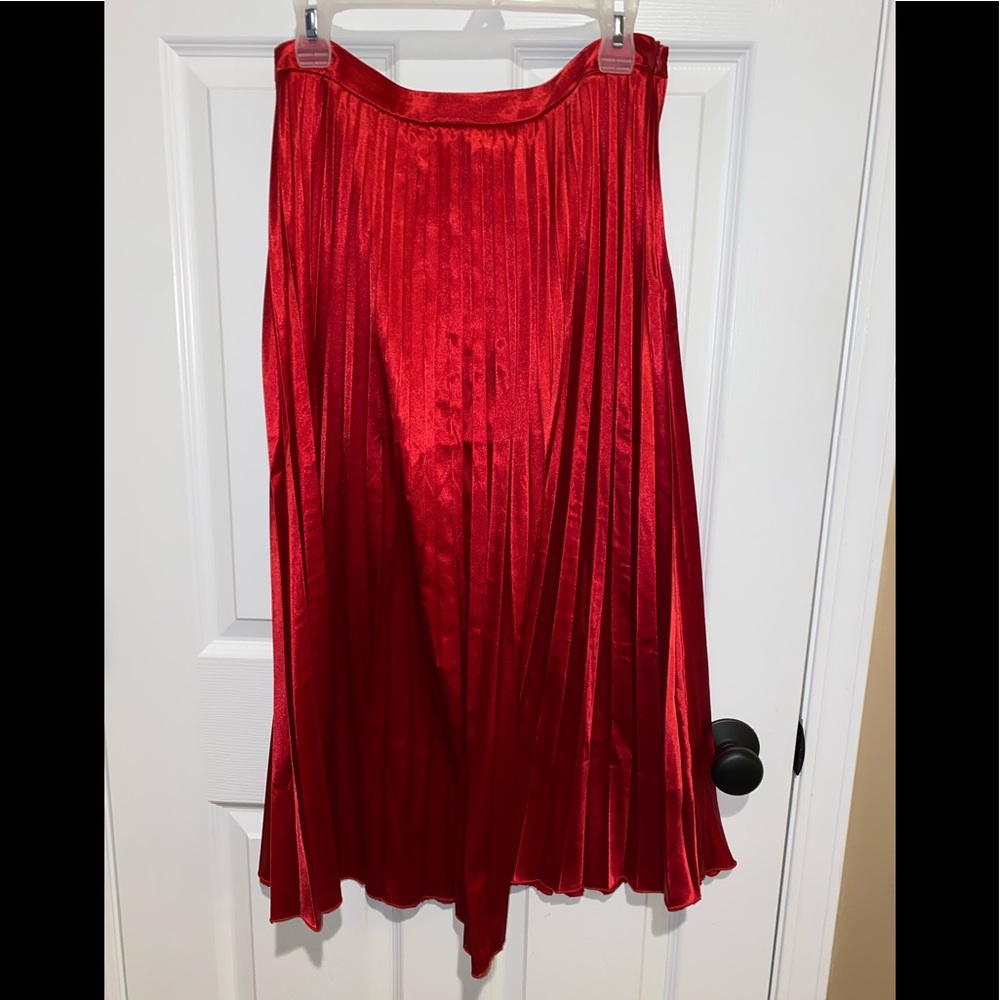 Lulu's Red satin Pleated Midi Skirt